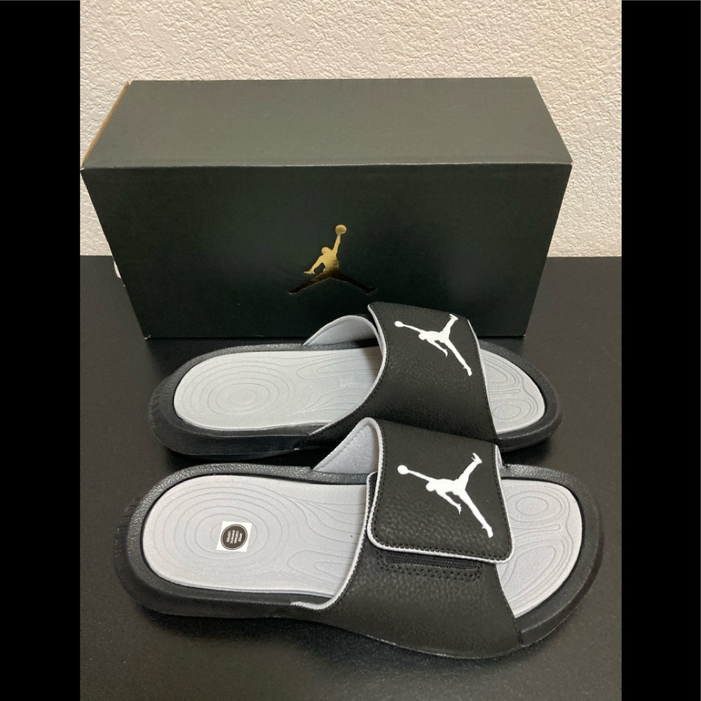 🎄New Mens Nike AIR JORDAN HYDRO 6 SIX SLIDES 7 8 9 10 11 12 881473 011 BLACK